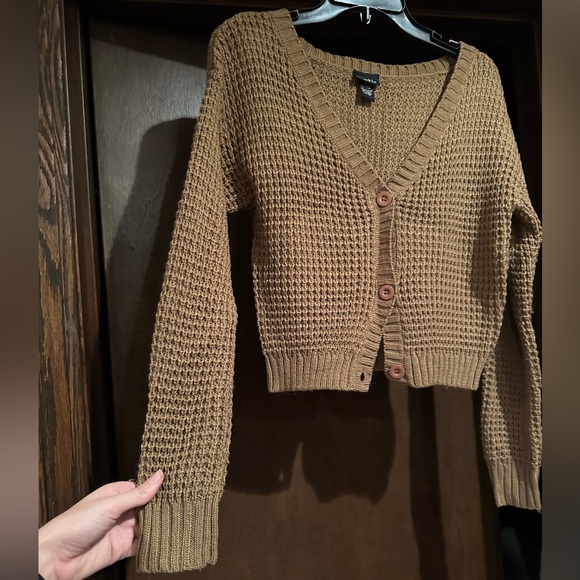 Brown Cropped Cardigan Sweater - Picture 7 of 9